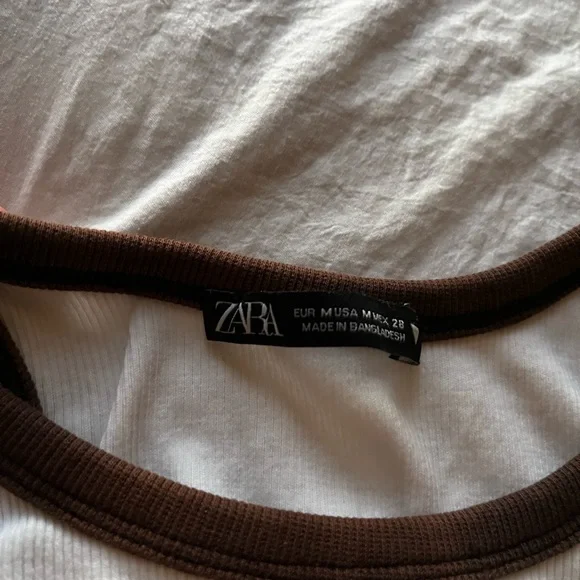 High Ribbed Top - Picture 3 of 4